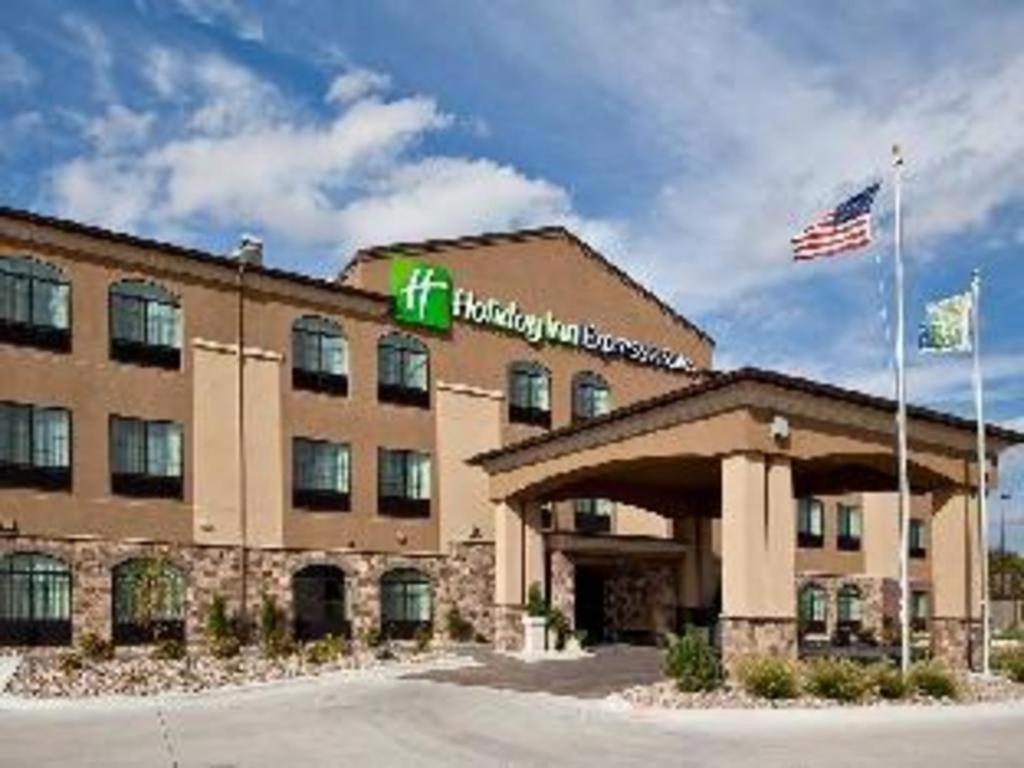 Holiday Inn Express Hotel & Suites Grand Island By Ihg מראה חיצוני תמונה